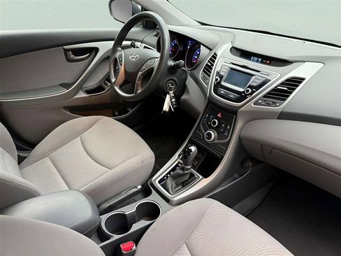 Used 2016 Hyundai Elantra SE w/ Option Group 02 FWD image 20