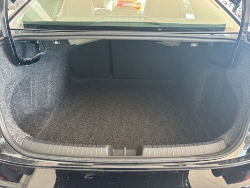 Used 2025 Volkswagen Jetta SE image 35