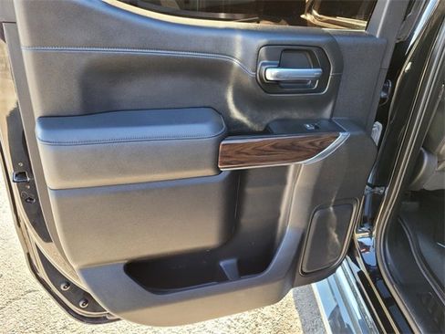 Used 2022 GMC Sierra 1500 SLT image 14