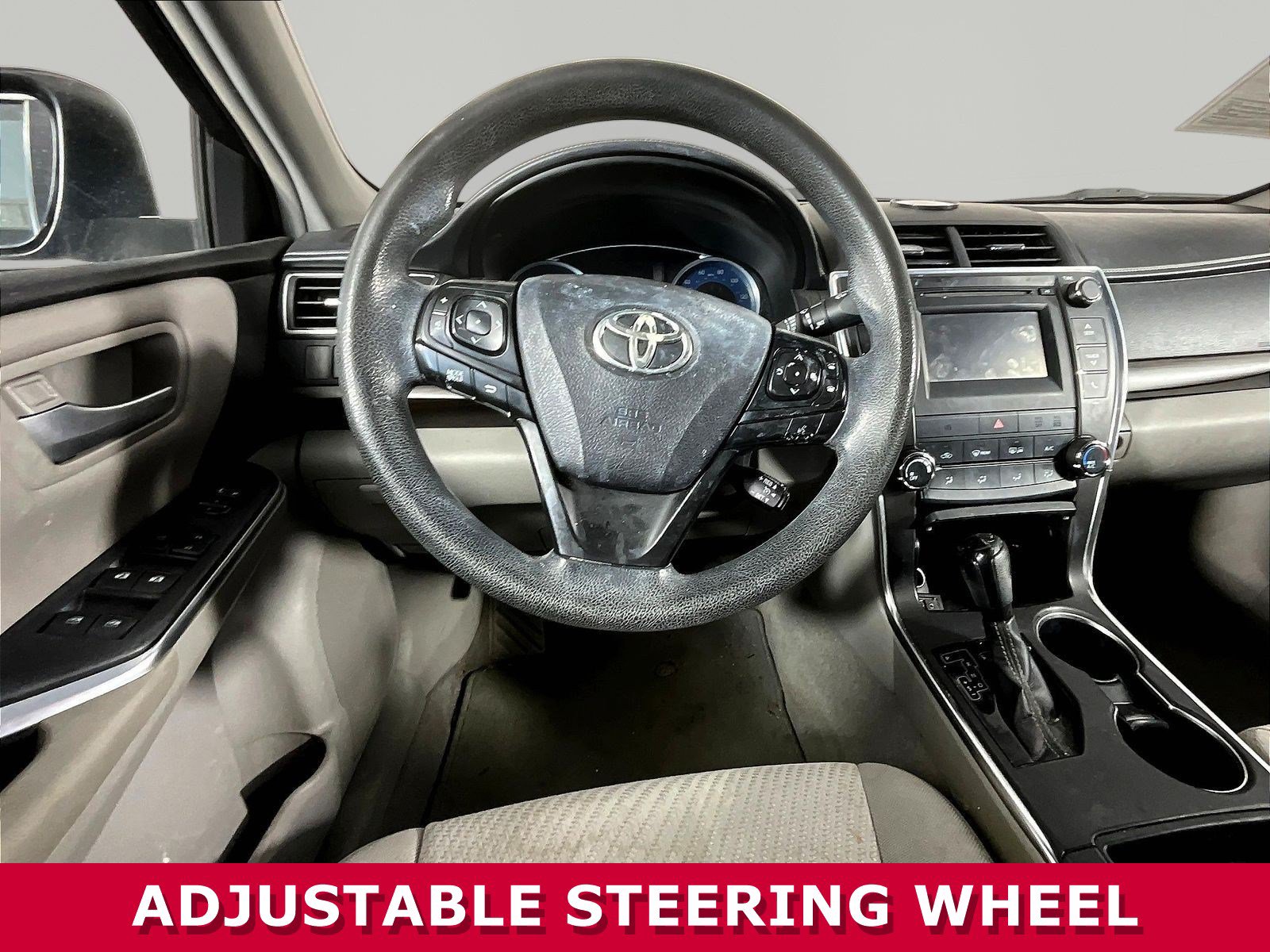 Used 2016 Toyota Camry LE FWD image 8