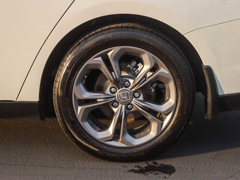 Used 2023 Honda Accord EX image 10