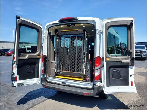 Used 2020 Ford Transit 250 Medium Roof RWD image 2