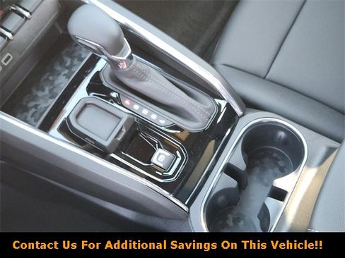 New 2026 GMC Canyon Elevation w/ Convenience Package image 15