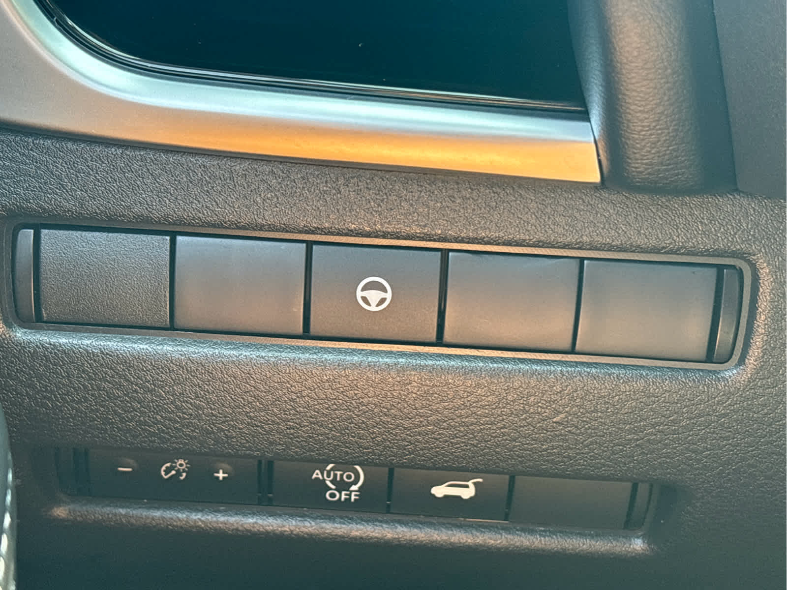 Used 2023 Nissan Rogue SL AWD/4WD image 20