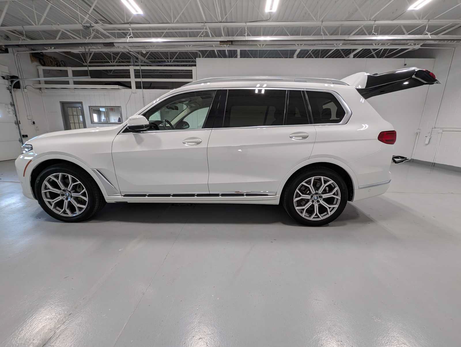 Used 2019 BMW X7 xDrive40i AWD/4WD image 12