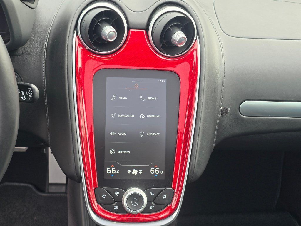 Used 2022 McLaren GT RWD image 15