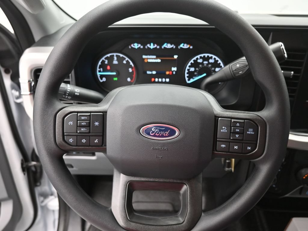 New 2025 Ford F350 XL AWD/4WD image 3