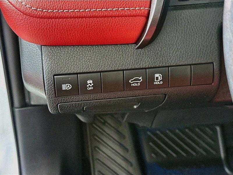 Used 2019 Toyota Camry XSE FWD image 10