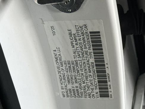 Used 2025 Honda Accord LX image 29