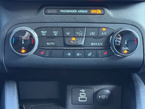 Used 2023 Ford Bronco Sport Outer Banks w/ Tech Package image 13