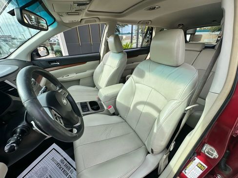 Used 2014 Subaru Outback 2.5i Limited w/ Moonroof Package image 25