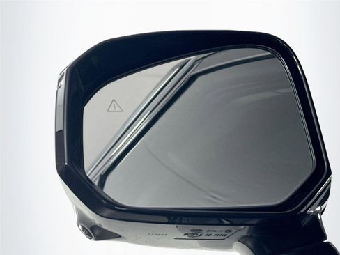 Used 2025 Hyundai Santa Fe Calligraphy AWD/4WD image 5
