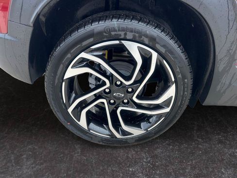 Used 2024 Chevrolet TrailBlazer RS w/ Driver Confidence Package FWD image 25