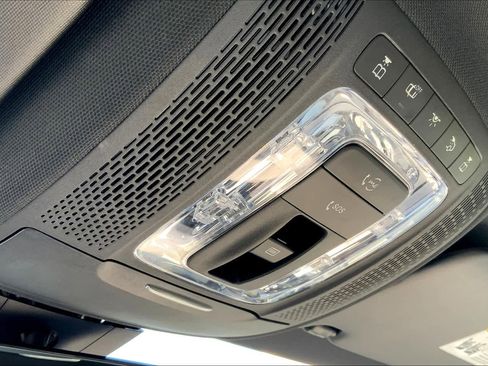 Used 2020 Mercedes-Benz A 220 4MATIC image 33