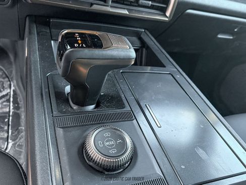 Used 2025 GMC Hummer EV 2X AWD/4WD image 61