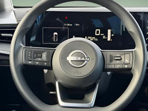 Certified 2025 Nissan Kicks SV image 12