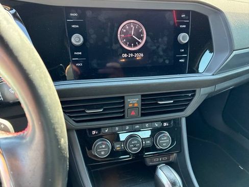 Used 2021 Volkswagen Jetta GLI Autobahn FWD image 14