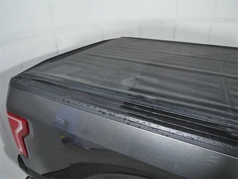 Used 2016 Ford F150 XLT w/ Equipment Group 302A Luxury image 11