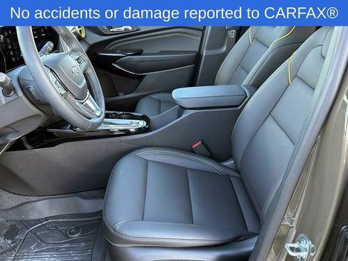 Certified 2024 Chevrolet Trax ACTIV w/ Sunroof Package image 19