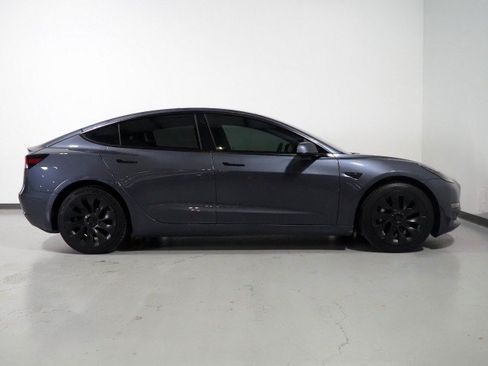 Used 2023 Tesla Model 3 Standard Range RWD image 6