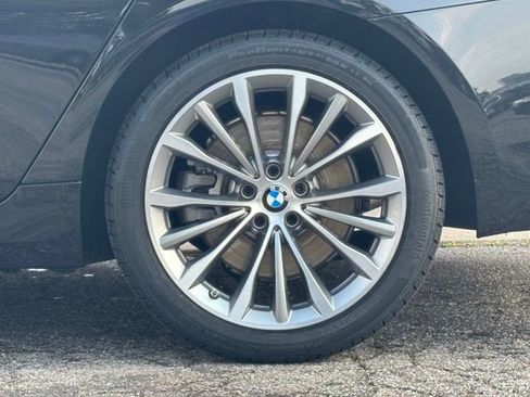 Used 2021 BMW 540i xDrive w/ Premium Package AWD/4WD image 3