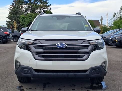 Certified 2026 Subaru Forester Premium AWD/4WD image 8