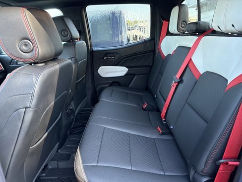 New 2026 GMC Canyon AT4X image 5