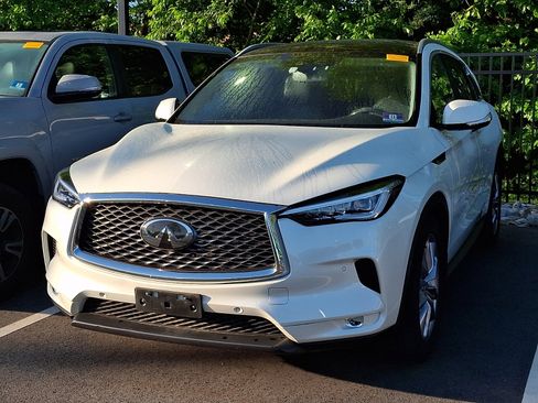Used 2020 INFINITI QX50 Essential w/ Convenience Package AWD/4WD image 5