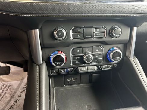 Certified 2022 GMC Yukon SLT w/ SLT Premium Package image 14