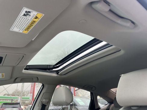 Used 2023 Honda Accord EX image 18