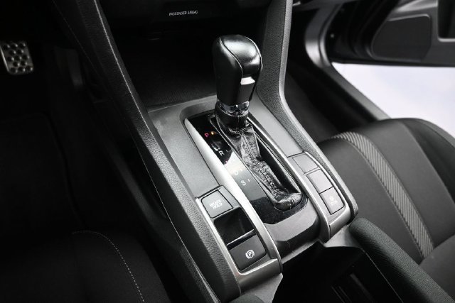 Certified 2018 Honda Civic Sport image 4