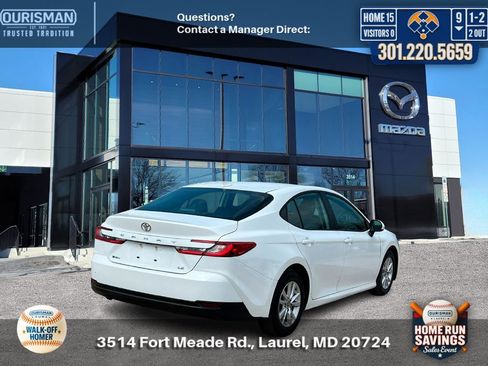 Used 2025 Toyota Camry LE image 2