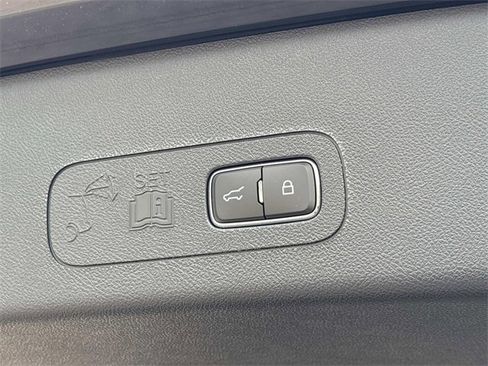 New 2026 Lincoln Aviator Premiere w/ Jet Appearance Package image 13