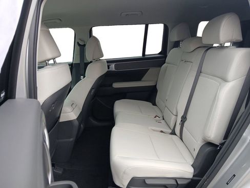 New 2026 Hyundai Santa Fe SE FWD image 13