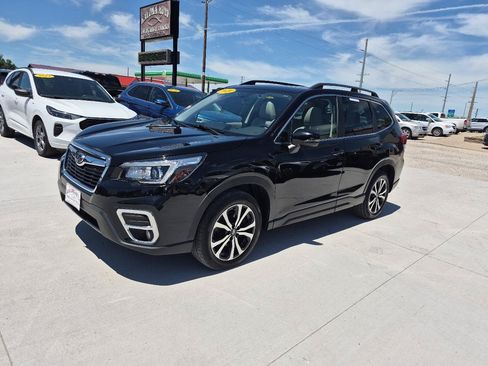 Used 2020 Subaru Forester Limited AWD/4WD image 2
