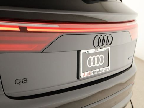 New 2026 Audi Q8 Premium Plus image 29