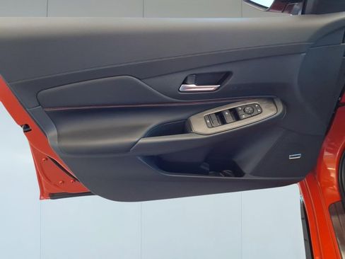 New 2026 Nissan Sentra SR image 9