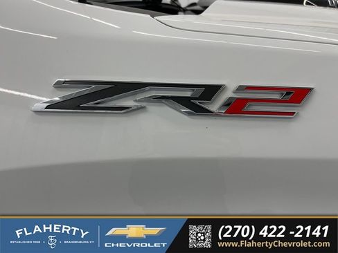 Used 2024 Chevrolet Silverado 1500 ZR2 w/ Technology Package AWD/4WD image 18