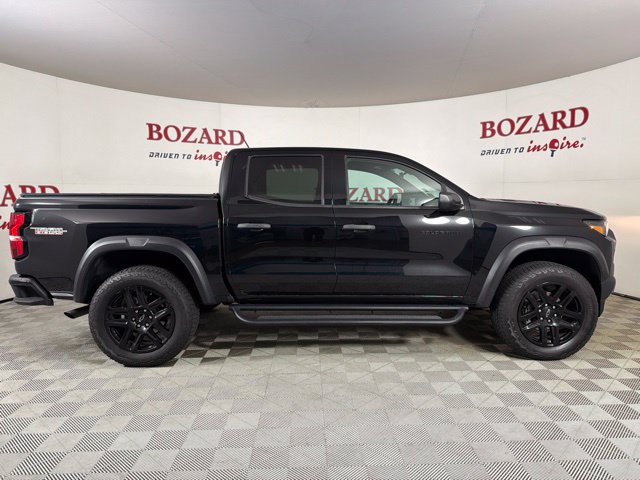 Used 2024 Chevrolet Colorado Trail Boss w/ Advanced Trailering Package AWD/4WD image 16
