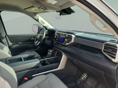 Used 2024 Toyota Tundra SR5 w/ SR5 Premium Package RWD image 27
