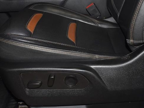 Used 2022 GMC Sierra 1500 AT4 image 14