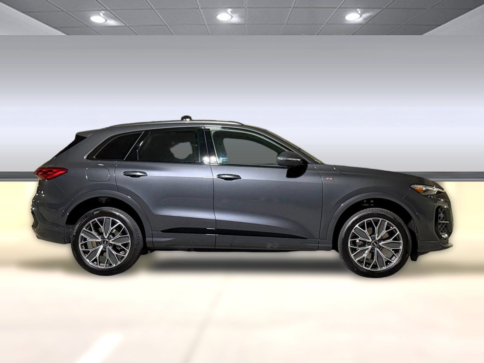New 2026 Audi Q5 Premium Plus AWD/4WD image 8