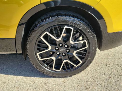 Used 2024 Chevrolet Blazer RS w/ Enhanced Convenience Package FWD image 12