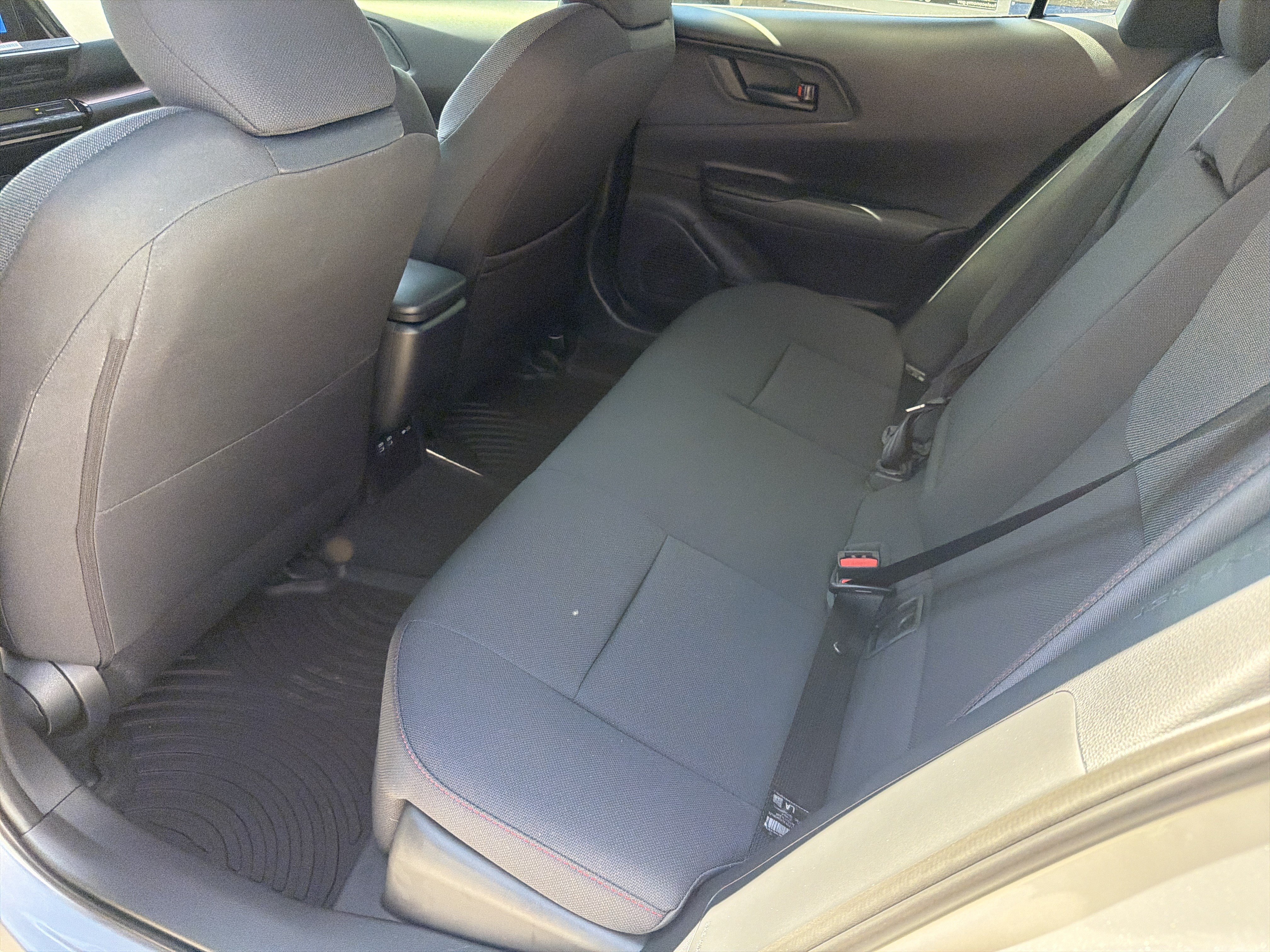 New 2027 Toyota Prius Plug-In Hybrid FWD image 19