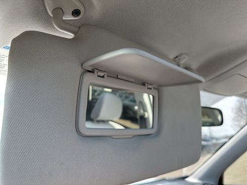 Used 2014 Subaru Forester 2.5i Premium w/ All-Weather Package image 61