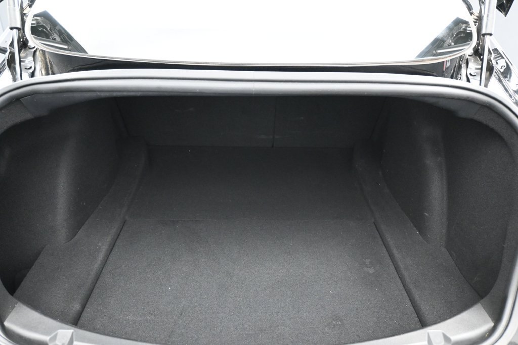 Used 2018 Tesla Model 3 Long Range RWD image 25