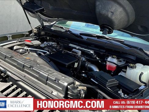 Used 2024 GMC Sierra 2500 AT4 w/ AT4 Premium Plus Package AWD/4WD image 31