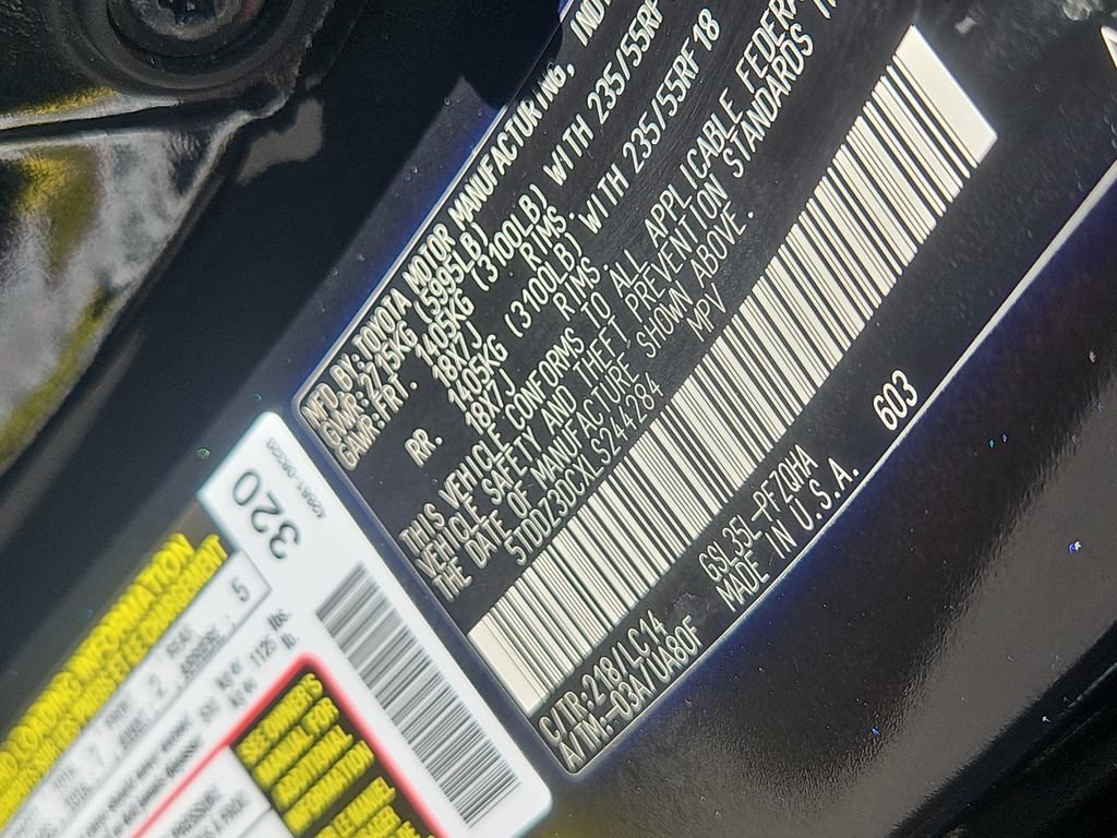 Used 2020 Toyota Sienna XLE w/ XLE Navigation Package AWD/4WD image 13