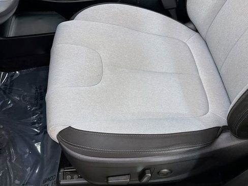 Used 2020 Hyundai Palisade SEL w/ Winter Weather Package image 18