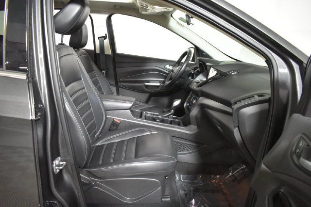 Used 2019 Ford Escape SEL AWD/4WD image 34